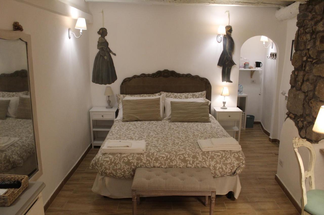 Livia'S Charming Room Trevignano Romano Exterior photo